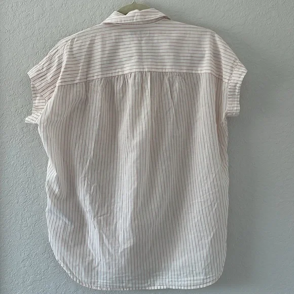 Madewell Pinstripe Short Sleeved Button Down Size XS - Picture 2 of 3
